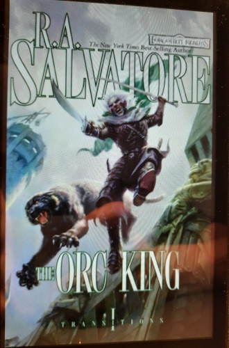 Cover des Romans "Orc King" auf einen eReader / Fire Tablet zeigt den Dunkelelf Drizzt do Urden