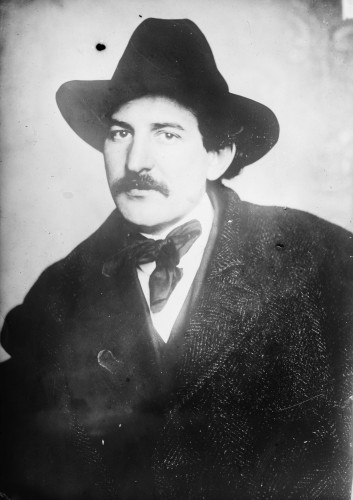 Portrait of Reitman in a broadbrimmed hat and overcoat. By Bain News Service - This image is available from the United States Library of Congress&#039;s Prints and Photographs divisionunder the digital ID ggbain.12108.This tag does not indicate the copyright status of the attached work. A normal copyright tag is still required. See Commons:Licensing., Public Domain, https://commons.wikimedia.org/w/index.php?curid=4829592